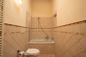 Residence Borgo San Lorenzo a Linari