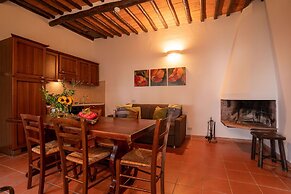Residence Borgo San Lorenzo a Linari