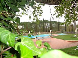 Residence Borgo San Lorenzo a Linari