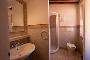 Residence Borgo San Lorenzo a Linari