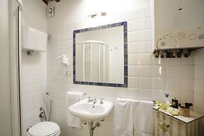 Residence Borgo San Lorenzo a Linari