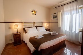 Residence Borgo San Lorenzo a Linari