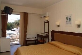 Phaistos Hotel