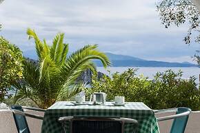 Phaistos Hotel