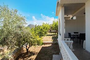 Phaistos Hotel
