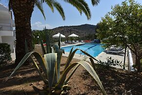 Phaistos Hotel