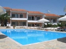 Phaistos Hotel