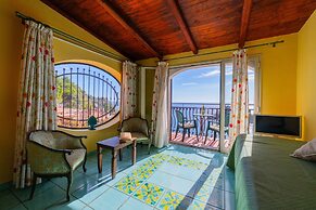 Mendolia Beach Hotel