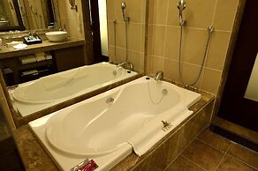 Okinawa Kariyushi Resort Exes Onna
