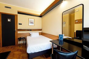 Cristal Palace Hotel