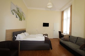 Hotel Pension Elegia am Kurfürstendamm