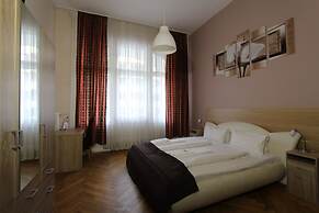 Hotel Pension Elegia am Kurfürstendamm