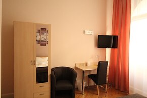 Hotel Pension Elegia am Kurfürstendamm