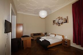Hotel Pension Elegia am Kurfürstendamm
