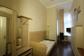 Hotel Pension Elegia am Kurfürstendamm