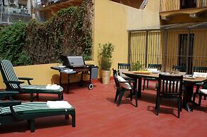 AinB Las Ramblas-Guardia Apartments