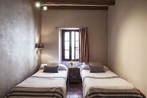 AinB Las Ramblas-Guardia Apartments