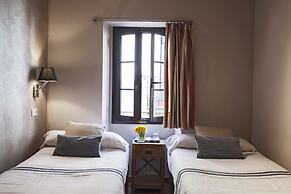 AinB Las Ramblas-Guardia Apartments