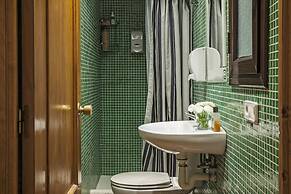 AinB Las Ramblas-Guardia Apartments