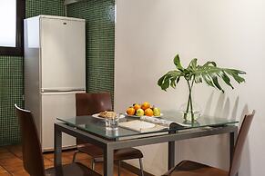 AinB Las Ramblas-Guardia Apartments
