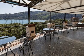 Hotel Paradiso