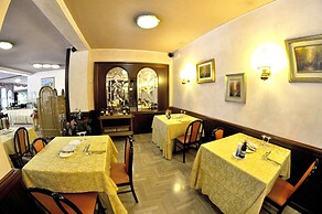 Hotel Cristallo