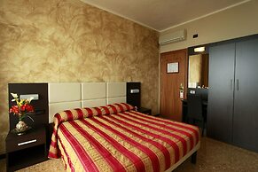 Piccolo Hotel