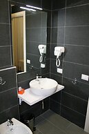 Hotel Magenta