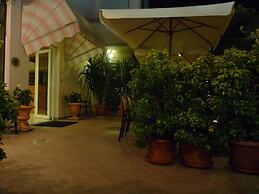Hotel Prestige