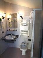 Hotel Prestige