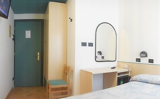 Hotel Prestige