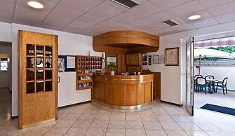 Hotel Prestige