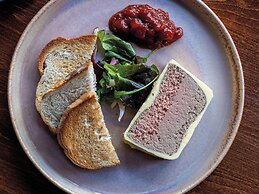 The Royal & Fortescue