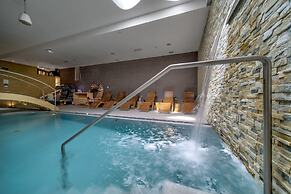 Hotel Select Suites & Spa / Apartments