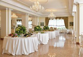 HOTEL TERME DUE TORRI – Adults Hideaway & SPA