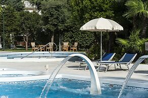 HOTEL TERME DUE TORRI – Adults Hideaway & SPA