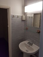 Avoca House Hotel