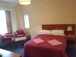 Avoca House Hotel