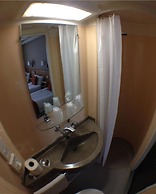 Columbus Hotel