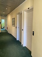 Green Park Hotel