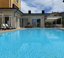 Green Park Hotel