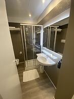 Green Park Hotel