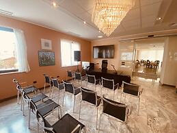 Green Park Hotel