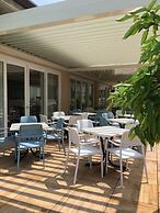 Green Park Hotel