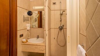 Hotel Assisi