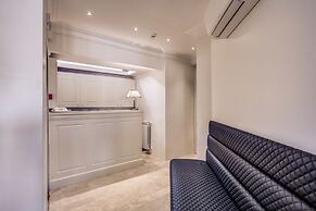 Hotel Domus Mea