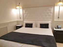 Hotel Domus Mea