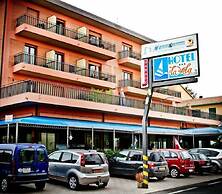 Hotel La Vela