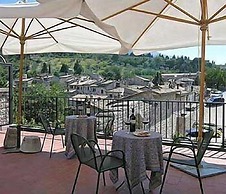 Hotel San Rufino