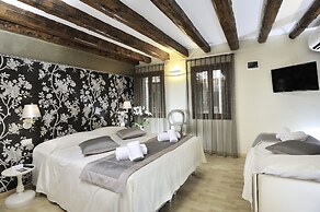 Rio Hotel
